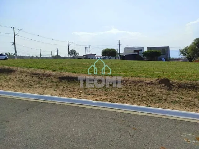 Terreno com 250m², à venda, no bairro Jardim Santana em Tremembé