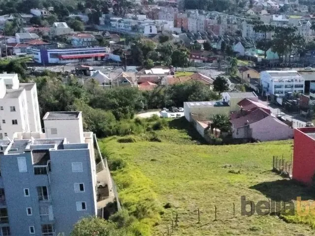 Terreno à venda, no bairro Uberaba em Curitiba