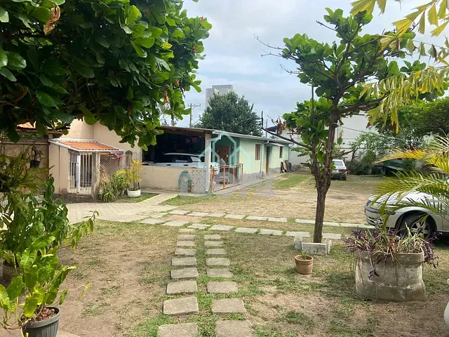 Terreno com 750m², à venda, no bairro Vila Jaboticabeira em Taubaté