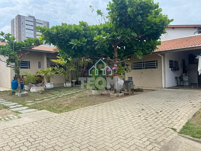 Terreno com 750m², à venda, no bairro Vila Jaboticabeira em Taubaté
