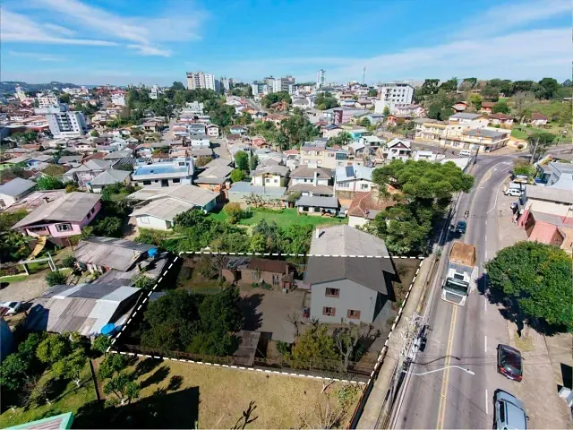 Terreno com 518m², à venda, no bairro São Virgílio em Caxias do Sul
