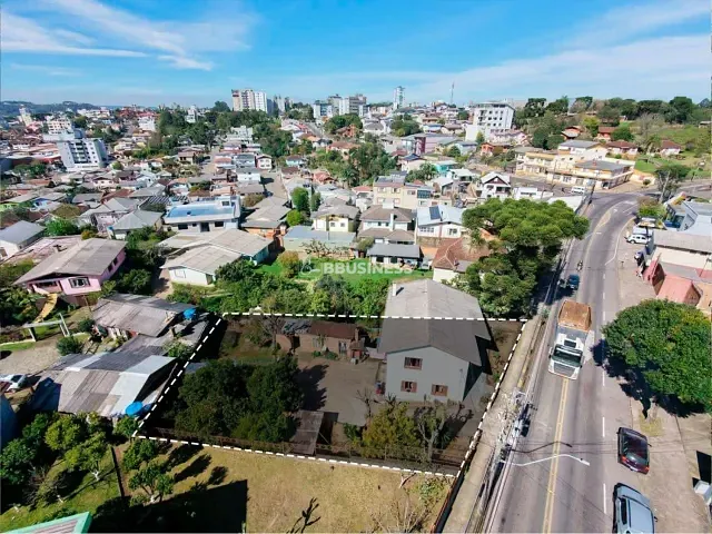 Terreno com 518m², à venda, no bairro São Virgílio em Caxias do Sul
