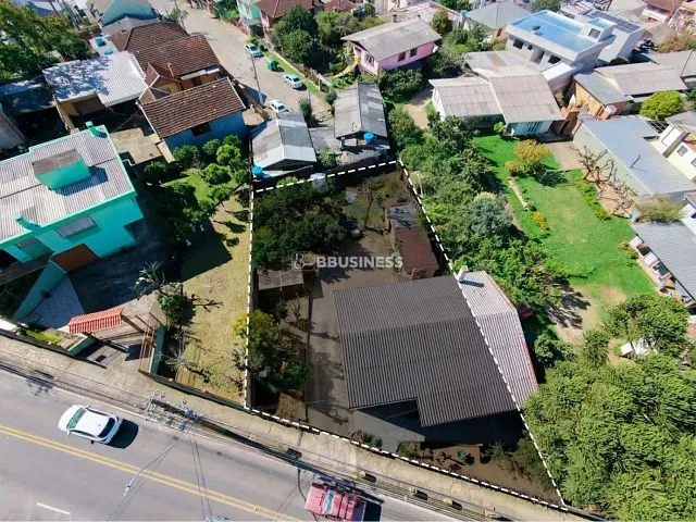 Terreno com 518m², à venda, no bairro São Virgílio em Caxias do Sul