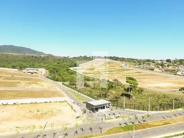 Terreno com 710m², à venda, no bairro Jardim das Samambaias em Jundiaí