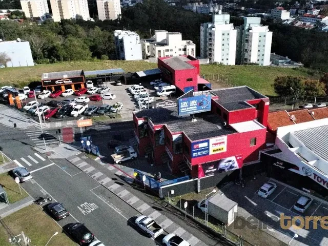 Terreno à venda, no bairro Uberaba em Curitiba