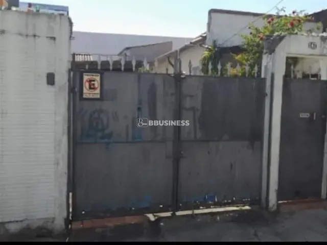 Terreno com 80m², para alugar, no bairro Quarta Parada em São Paulo