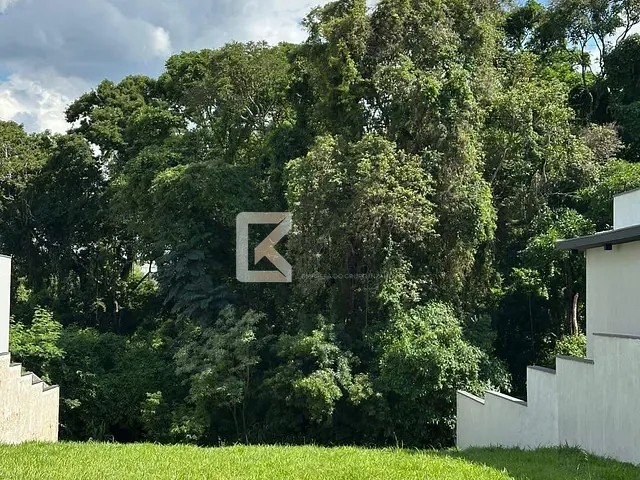 Terreno com 552m², à venda, no bairro Jardim dos Lagos em Indaiatuba