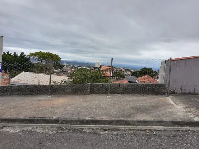 Terreno com 360m², à venda, no bairro Jardim Maria Amelia em Jacareí