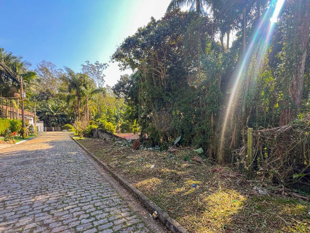 Foto do Terreno - Terreno residencial para venda em Colônia, 790m² | Lares e Andares Imóveis