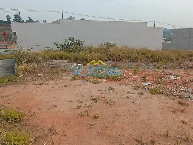 Terreno com 180m², à venda, no bairro Recanto dos Eucaliptos em São José dos Campos