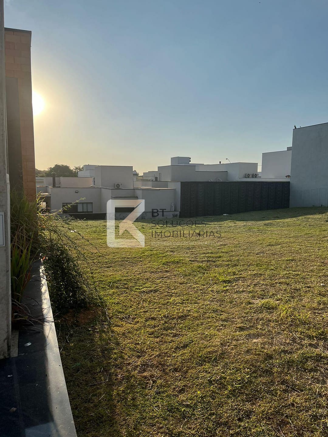 Terreno, 300 m² - Foto 1