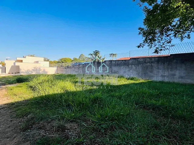 Terreno com 520m², à venda, no bairro Piracangaguá em Taubaté