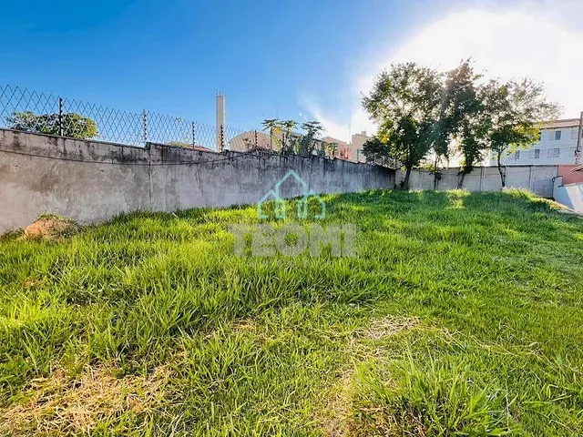 Terreno com 520m², à venda, no bairro Piracangaguá em Taubaté