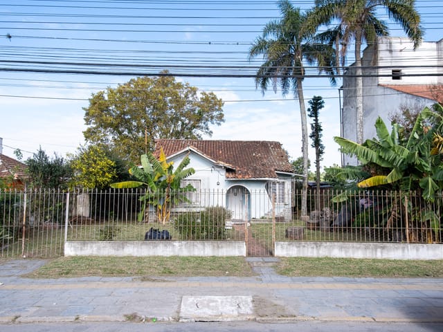 Terreno com 730m², à venda, no bairro Areal em Pelotas