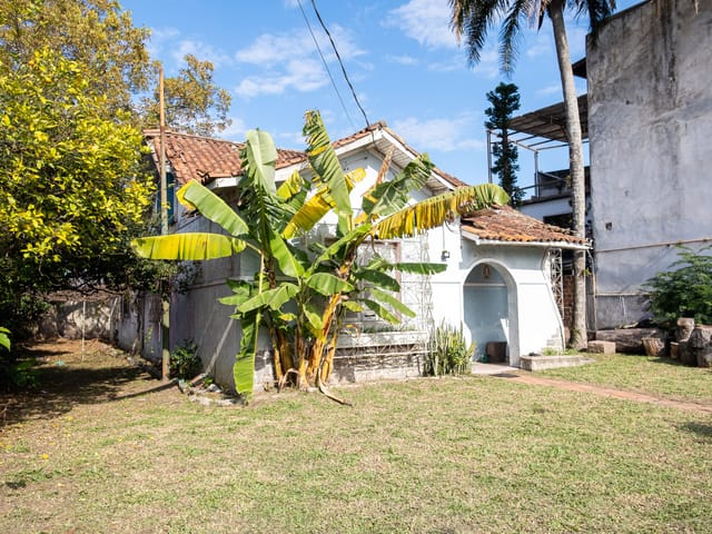 Terreno com 730m², à venda, no bairro Areal em Pelotas