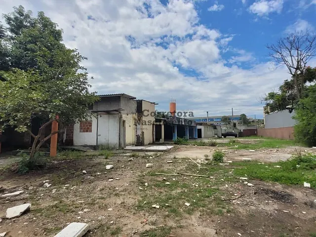 Terreno com 2000m², à venda, no bairro Jardim Califórnia em Jacareí
