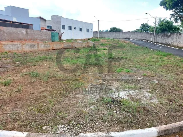 Terreno com 285m², à venda, no bairro 12 de Setembro em Jaguariúna
