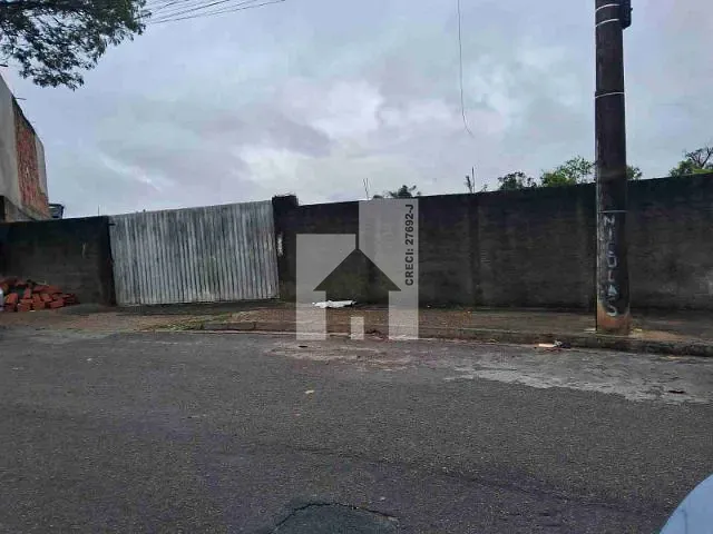 Terreno com 1293m², à venda, no bairro Tulipas em Jundiaí