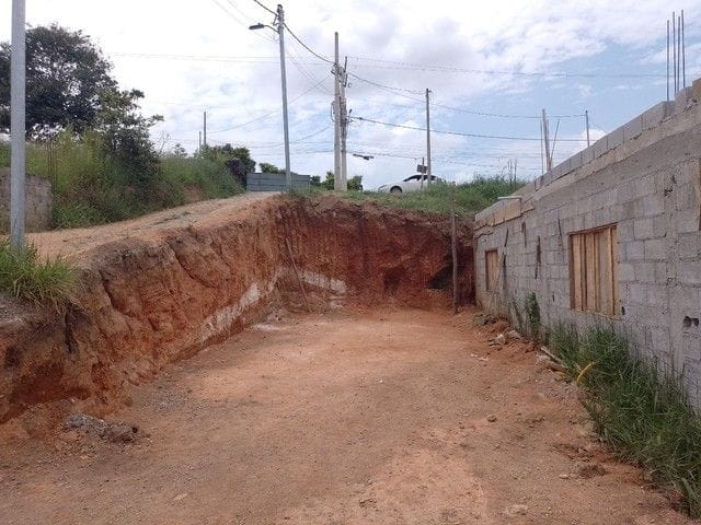 Terreno com 150m², à venda, no bairro Parque Boa Esperança em Itapevi