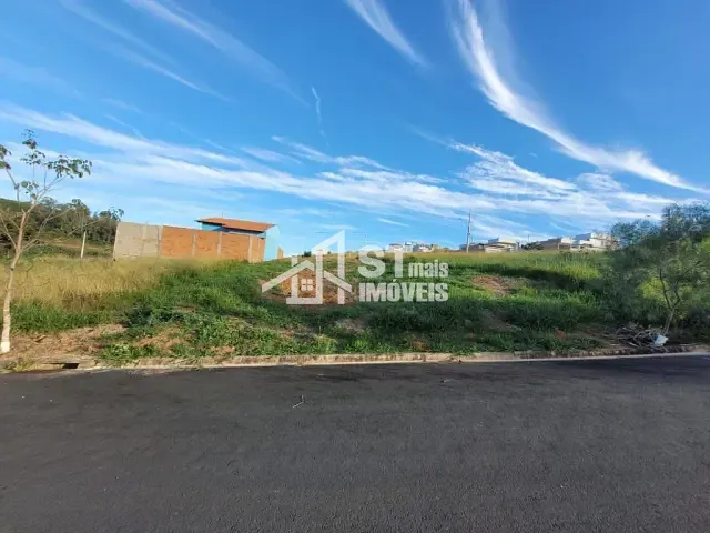 Terreno com 202m², à venda, no bairro Veredas da Serra em Andradas