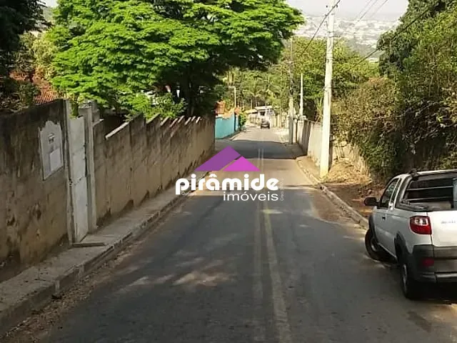 Terreno com 640m², à venda, no bairro Jardim Santa Maria em São José dos Campos