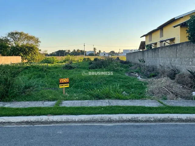 Terreno com 300m², à venda, no bairro Vila da Rainha em Campos dos Goytacazes
