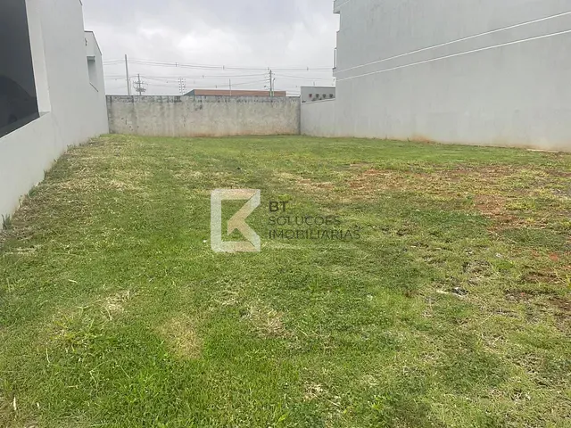 Terreno com 300m², à venda, no bairro Jardim Residencial Dona Lucilla em Indaiatuba