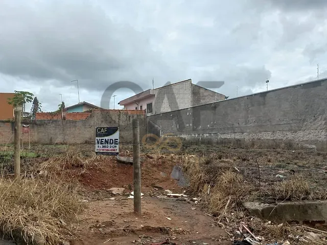 Terreno com 369m², à venda, no bairro Jardim Imperial em Jaguariúna