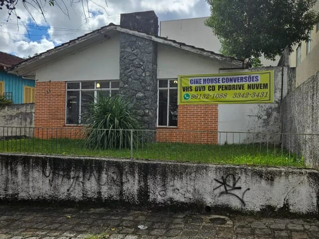 Terreno com 384m², à venda, no bairro Vila Izabel em Curitiba