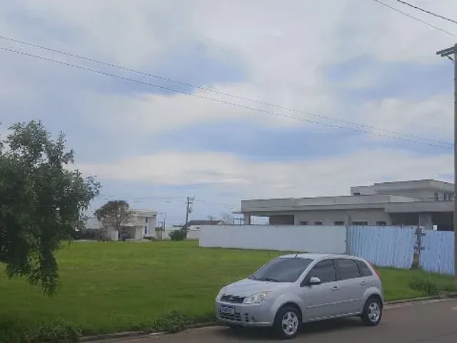 Terreno com 423m², à venda, no bairro Goitacazes em Campos dos Goytacazes