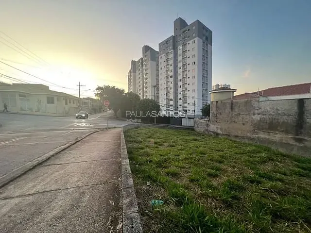 Terreno com 307m², à venda, no bairro Parque Três Meninos em Sorocaba