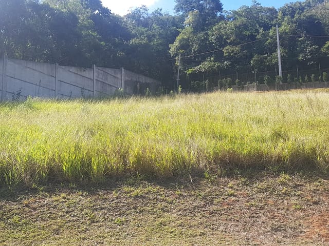 Terreno com 1265m², à venda, no bairro Recanto Amapola em Bragança Paulista