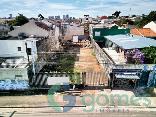 Terreno com 407m², à venda, no bairro Capão Raso em Curitiba