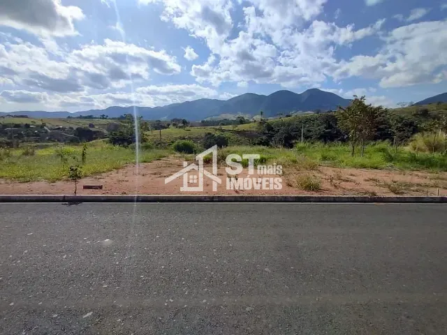 Terreno com 201m², à venda, no bairro São Cristovão em Andradas