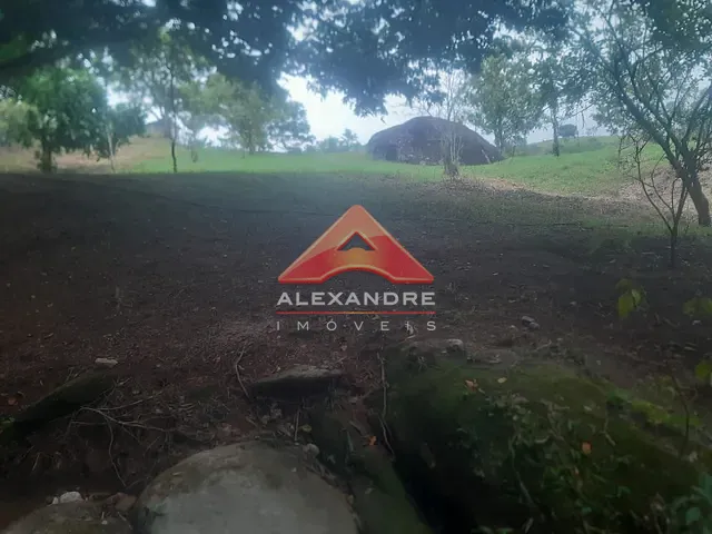 Terreno com 20000m², à venda, no bairro Parque Residencial Maria Elmira em Caçapava