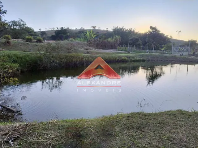 Terreno com 20000m², à venda, no bairro Parque Residencial Maria Elmira em Caçapava
