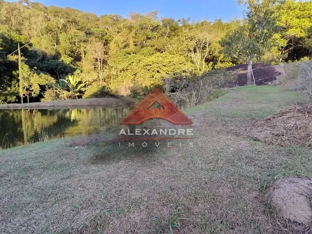 Terreno com 20000m², à venda, no bairro Parque Residencial Maria Elmira em Caçapava