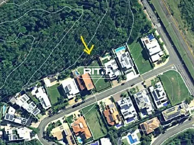 Terreno com 702m², à venda, no bairro Loteamento Mont Blanc Residence em Campinas