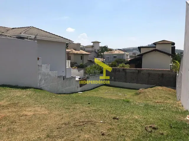 Terreno com 300m², à venda, no bairro Residencial Fazenda Serrinha em Itatiba
