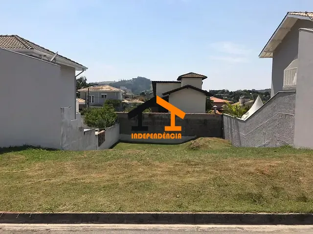 Terreno com 300m², à venda, no bairro Residencial Fazenda Serrinha em Itatiba