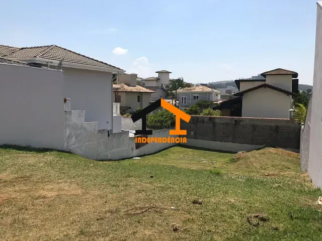 Terreno com 300m², à venda, no bairro Residencial Fazenda Serrinha em Itatiba