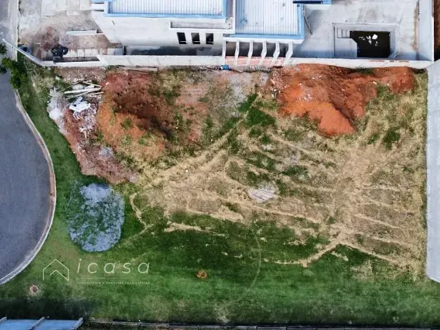 Terreno com 424m², à venda, no bairro Residencial Colinas. em Caçapava