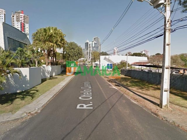 Terreno à venda, no bairro BIGORRILHO em Curitiba