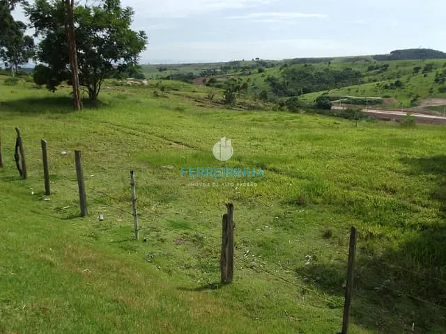 Terreno com 29138m², à venda, no bairro Parque Santos Dumont em São José dos Campos