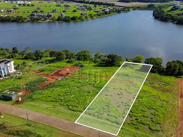 Terreno com 2728m², à venda, no bairro Rodovia em Sertanópolis
