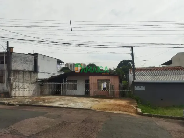 Terreno à venda, no bairro PINHEIRINHO em Curitiba