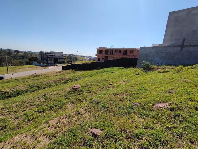 Foto do Terreno - Terreno com leve aclive à venda no condominio Bosque do Horto (lazer completo) bairro horto florestal, Jundiaí, SP | Copette Imóveis