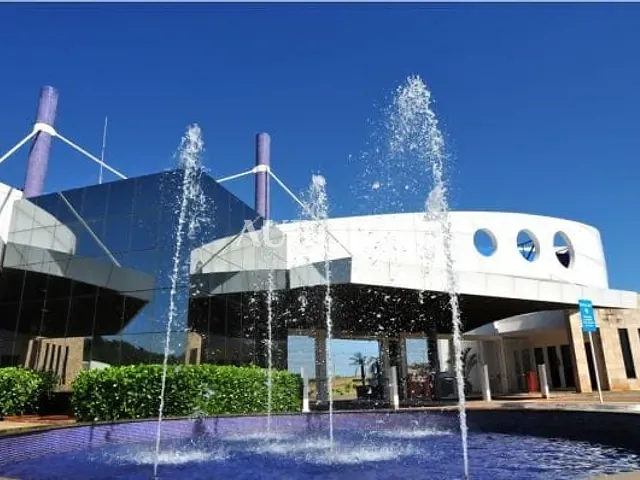 Terreno com 1549m², à venda, no bairro Rodovia em Sertanópolis
