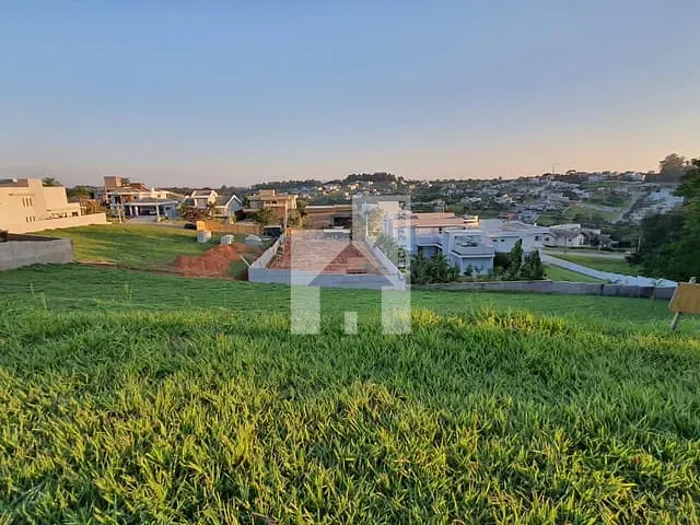Terreno com 1550m², à venda, no bairro Bairro Itapema em Itatiba