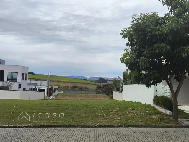 Terreno com 540m², à venda, no bairro Condomínio Residencial Ecopark Bourbon em Caçapava